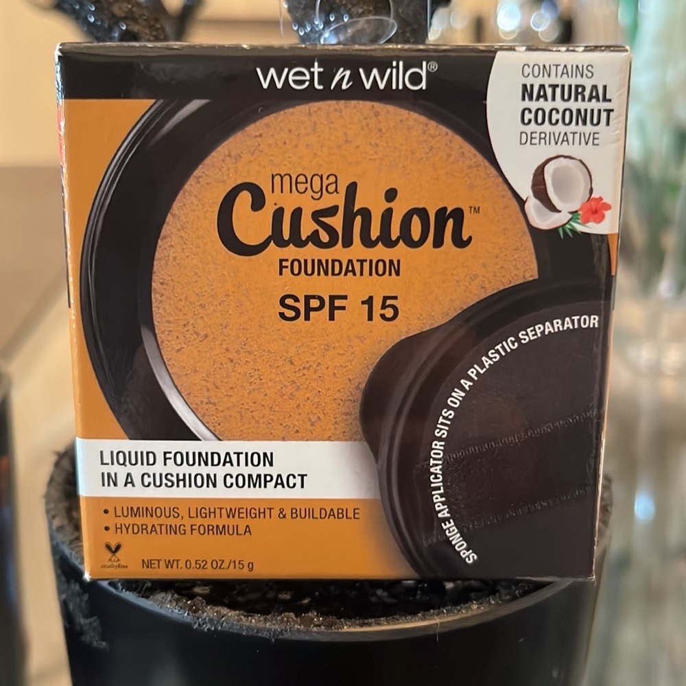 Wet n Wild Mega Cushion Foundation Tawny